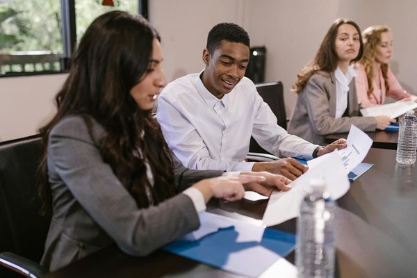 Pourquoi opter pour les ballons gonflables publicitaires ?