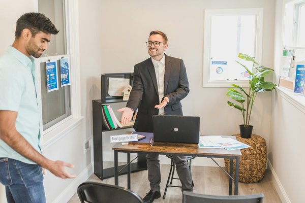 Améliorer votre visibilité en ligne grâce à l'expertise et les meilleures pratiques d'un consultant SEO